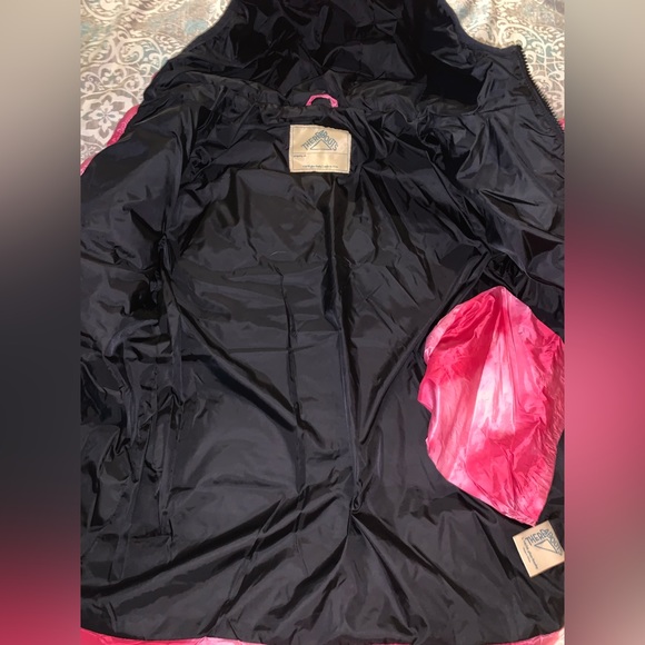 Girls Puffer Jacket - Picture 2 of 4